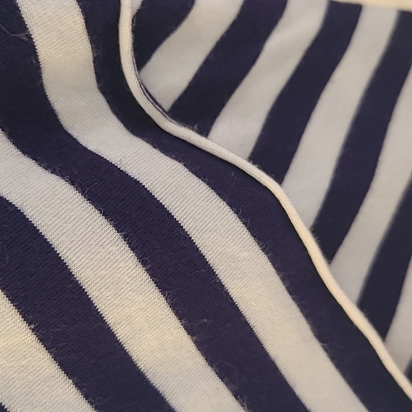 Chandail from simons - Picture 3 of 6